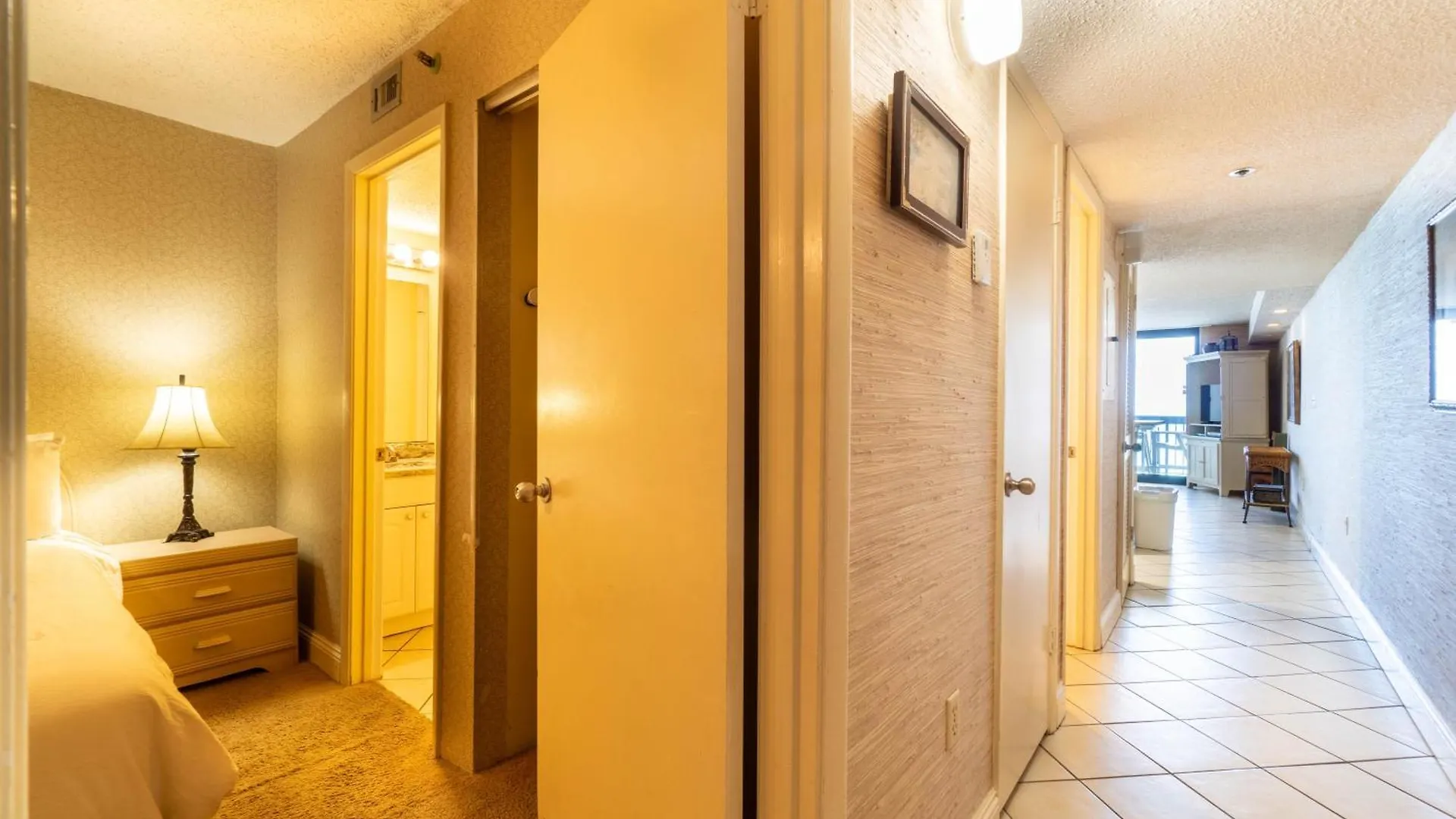 Aparthotel Splash Into Sundestin - Gulf Front - Pool And Restaurant United States