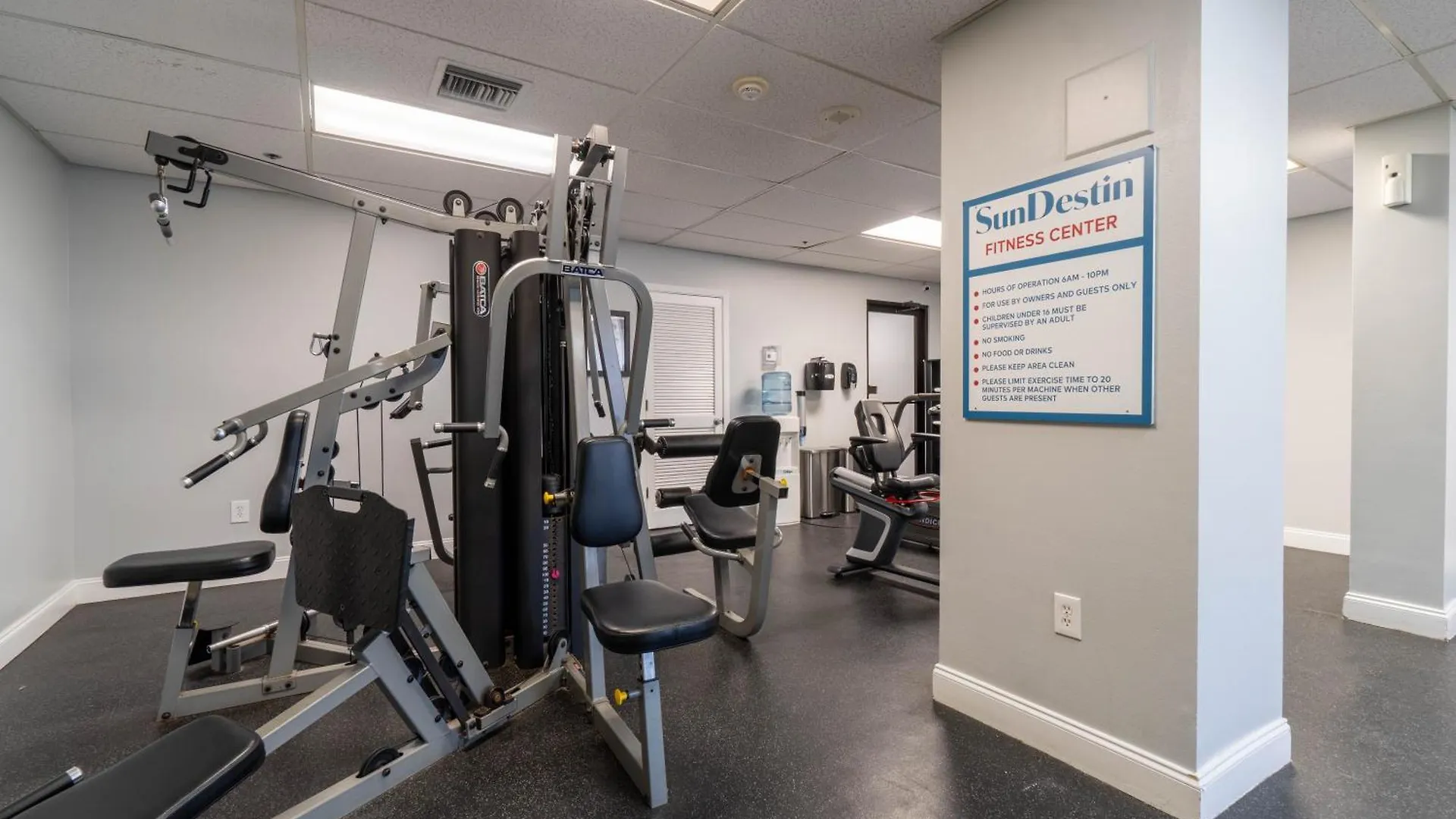 Aparthotel Splash Into Sundestin - Gulf Front - Pool And Restaurant