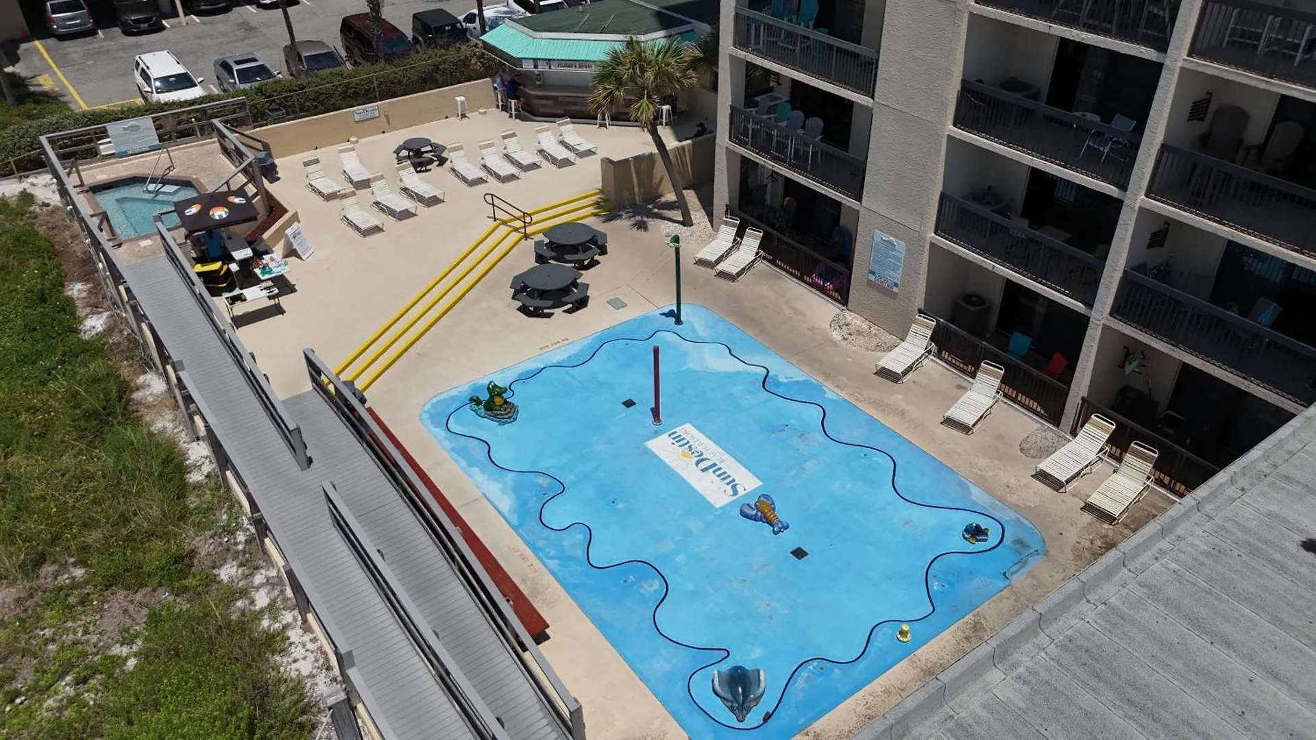 Splash Into Sundestin - Gulf Front - Pool And Restaurant