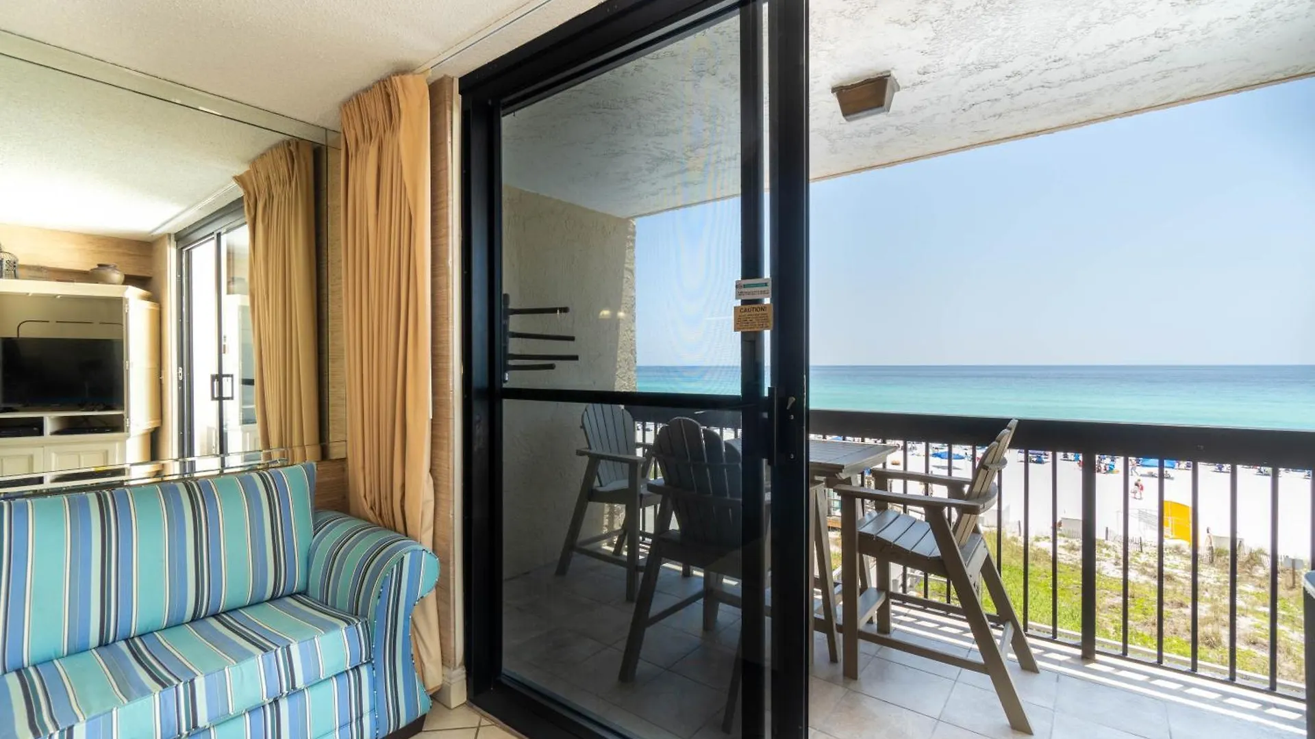 Splash Into Sundestin - Gulf Front - Pool And Restaurant