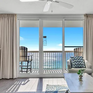 Pelican Beach Unit 1109 Aparthotel